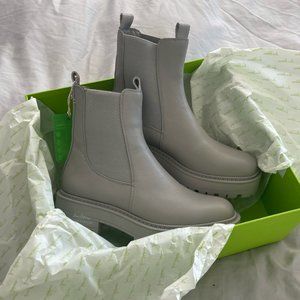 Sam Edelman Chelsea Boots
